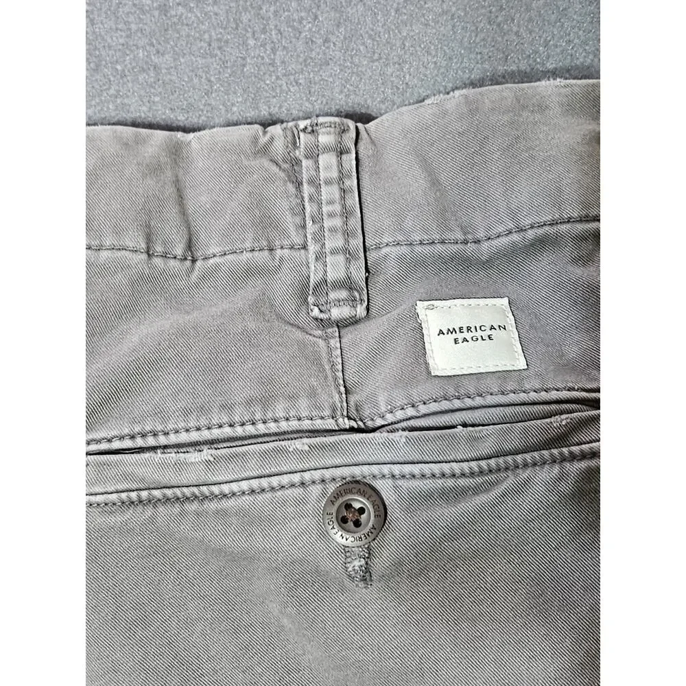 American Eagle Pants Men’s 32/32 Khaki Extreme Flex